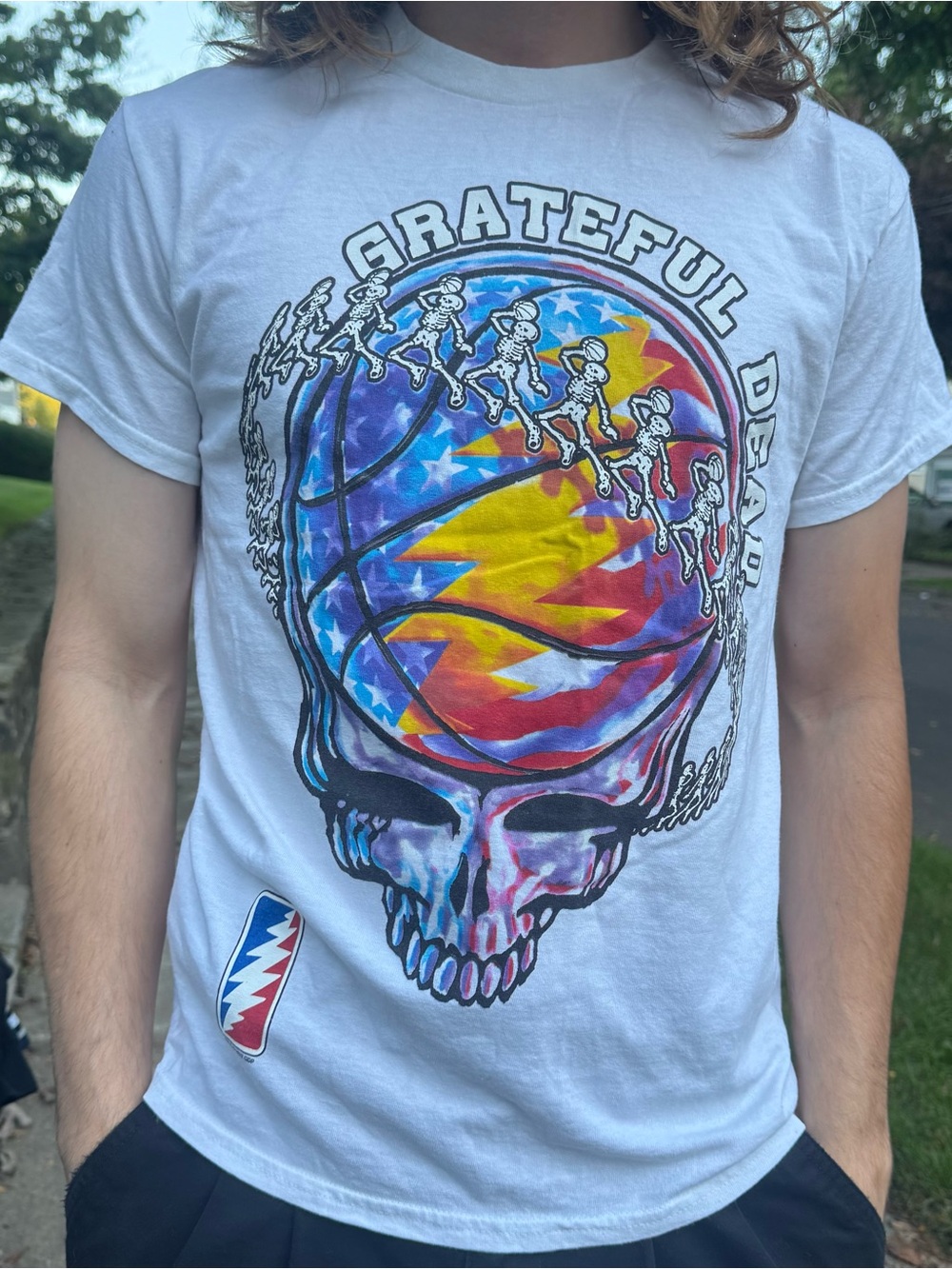 Grateful Dead White Short-Sleeve Tee with Multicolor Skull Basketball Graphic